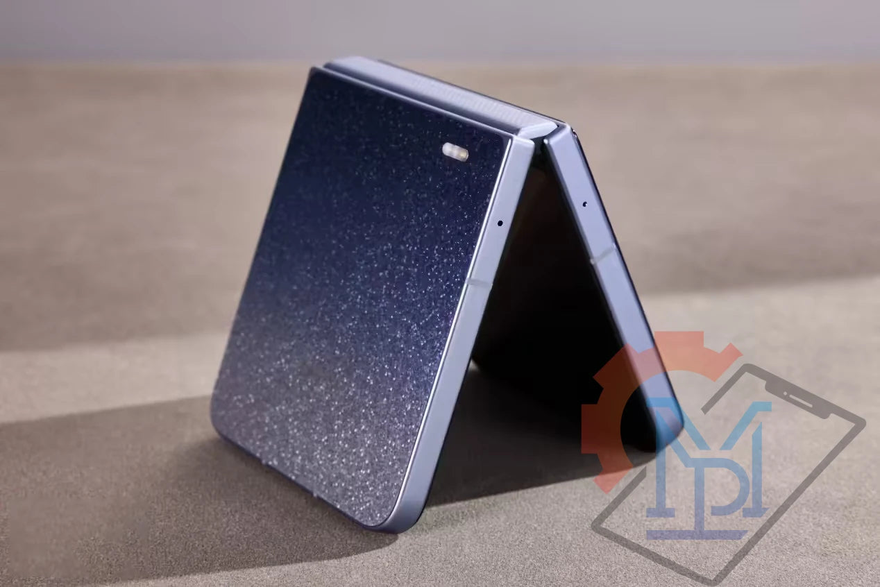 Original HONOR Magic V Flip 2 5G Foldable Phone 6.82 Inches OLED Display Snapdragon 8 Gen 3 Camera 200MP Google Play Smartphone