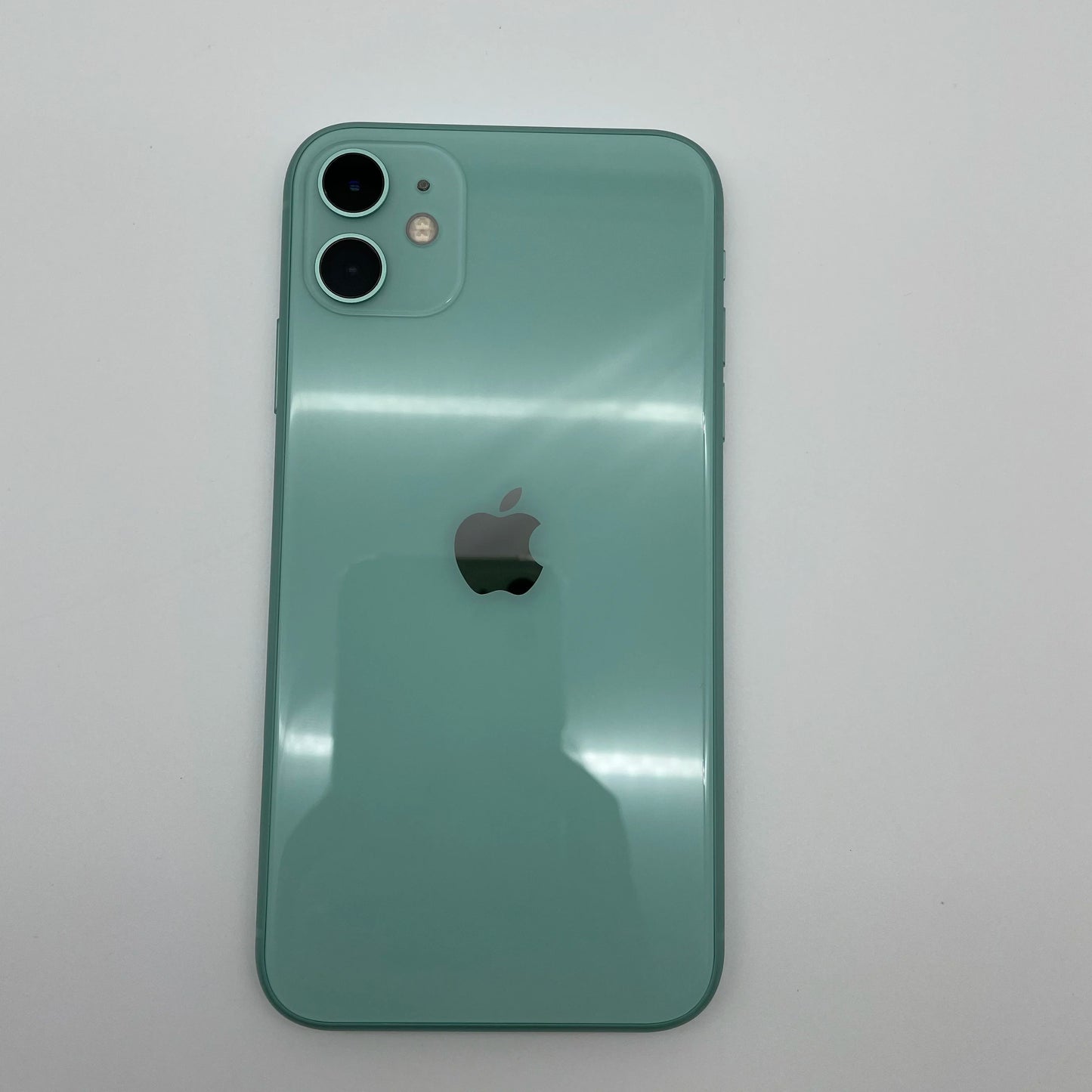 Apple iPhone 11 4GB RAM 64/128/256GB ROM Original Unlocked 6.1" Liquid Retina IPS LCD NFC 4G Cell Phone Fast Shipping - Universal Market