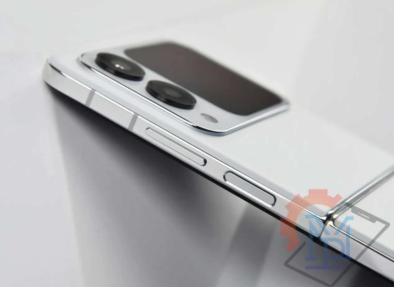 Original Huawei Nova Flip Foldable Phone 6.94 Inches 120Hz Display HarmonyOS 4.2 Camera 50MP 66W Wired NFC Smartphone