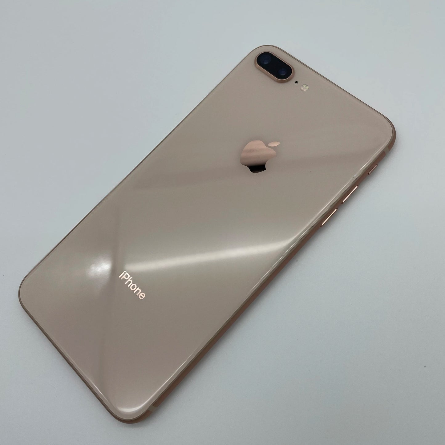 Apple iPhone 8 Plus 3GB RAM 64/256GB ROM Original Unlocked 5.5" Retina IPS LCD NFC 4G CellPhone Fast Shipping