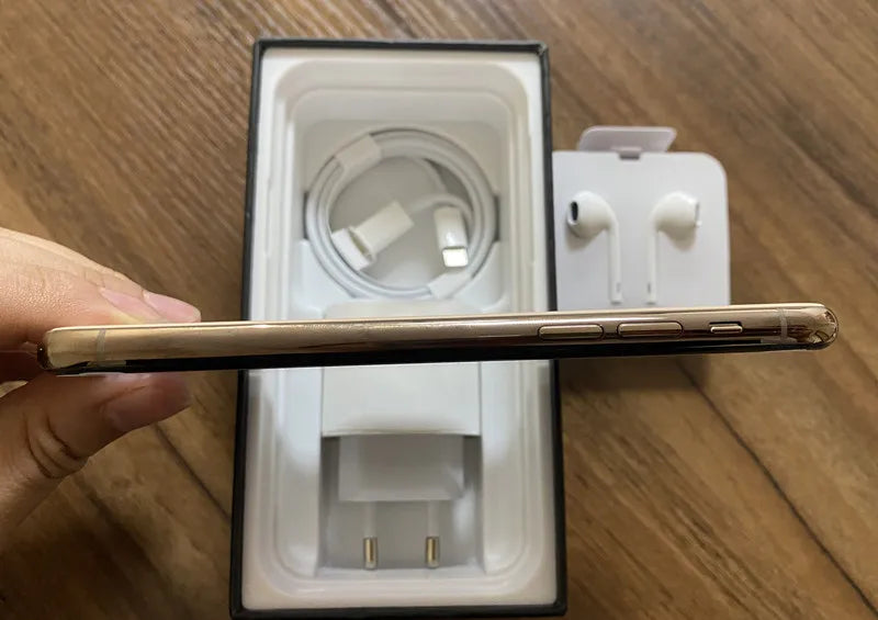 Original  Apple iPhone XS 64GB 256GB ROM 5.8" Factory Unlocked Genuine 5.8 inches IOS Face ID NFC Nano-SIM eSIM - Universal Market