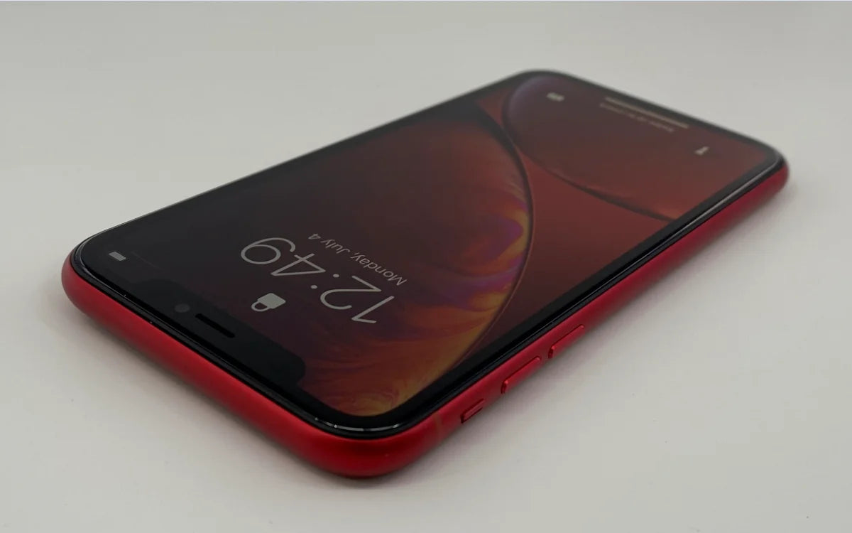 Original Unlocked Apple iPhone XR  6.1" Display 3GB RAM 64GB/128GB/256GB ROM 12MP A12 Bionic IOS CellPhone