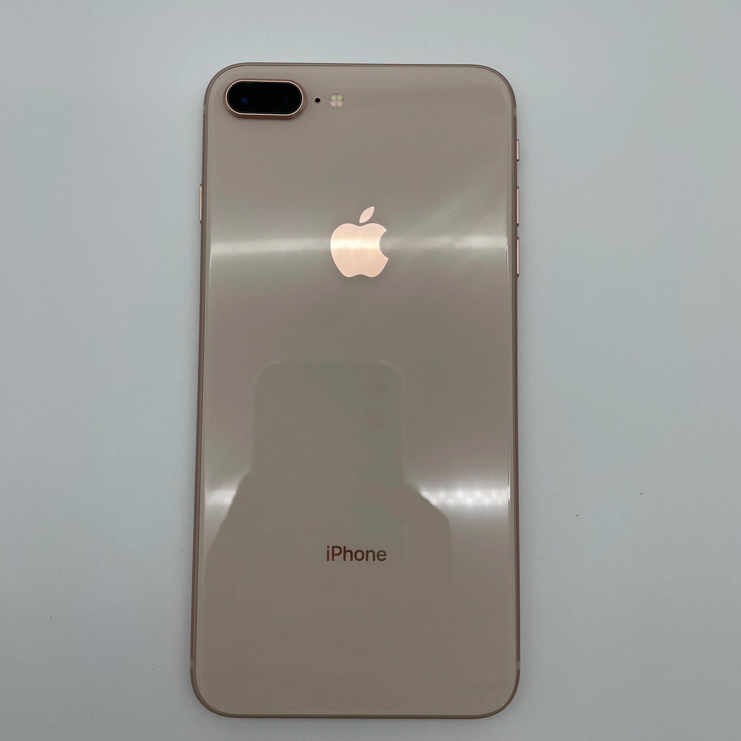 Apple iPhone 8 Plus 3GB RAM 64/256GB ROM Original Unlocked 5.5" Retina IPS LCD NFC 4G CellPhone Fast Shipping