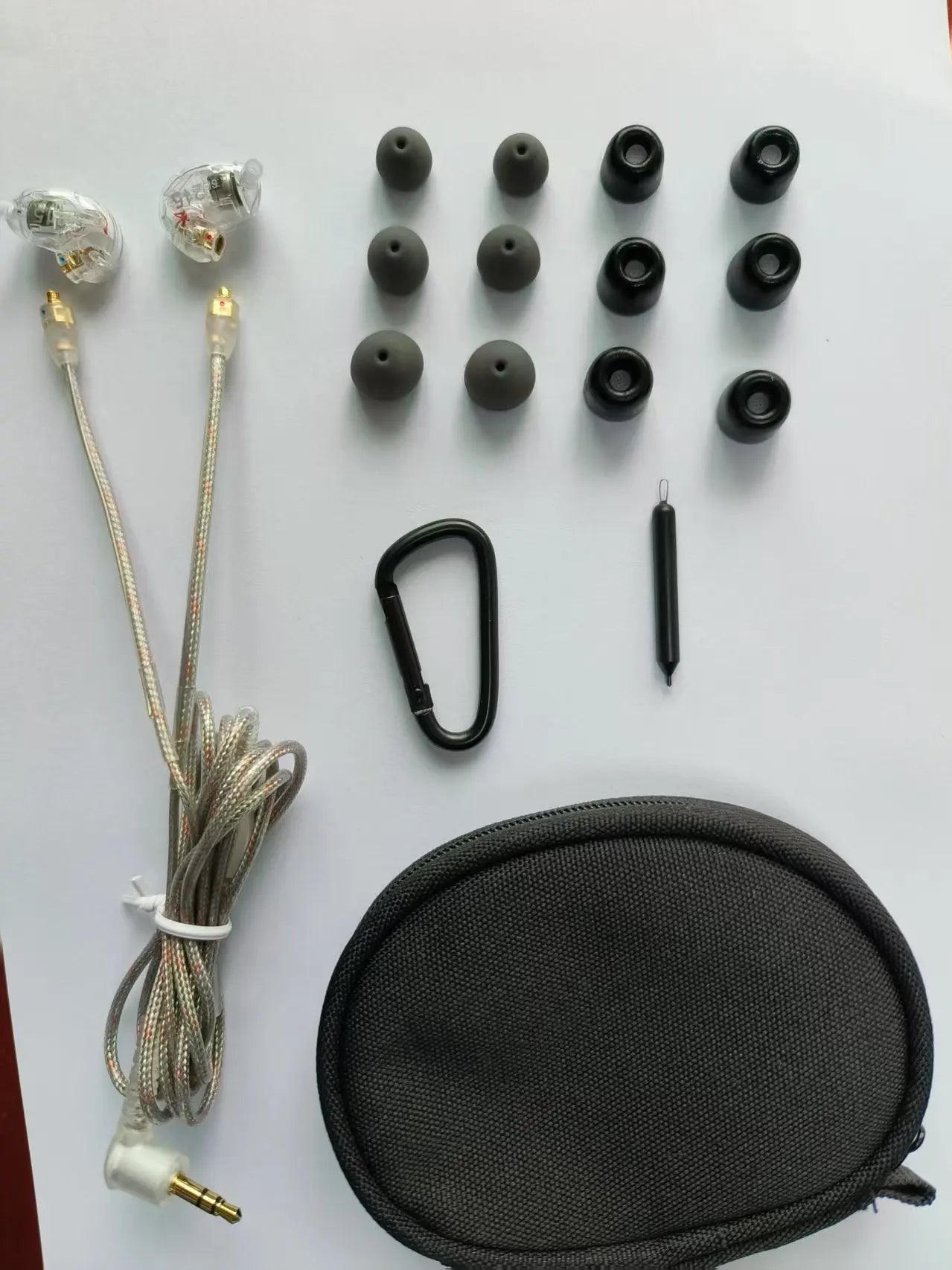 Brand headphone SE215 Earphons Hi-fi Stereo Noise Canceling 3.5MM se215 In ear Earphones Detchabl wire headset with Box VS SE535 - Universal Market