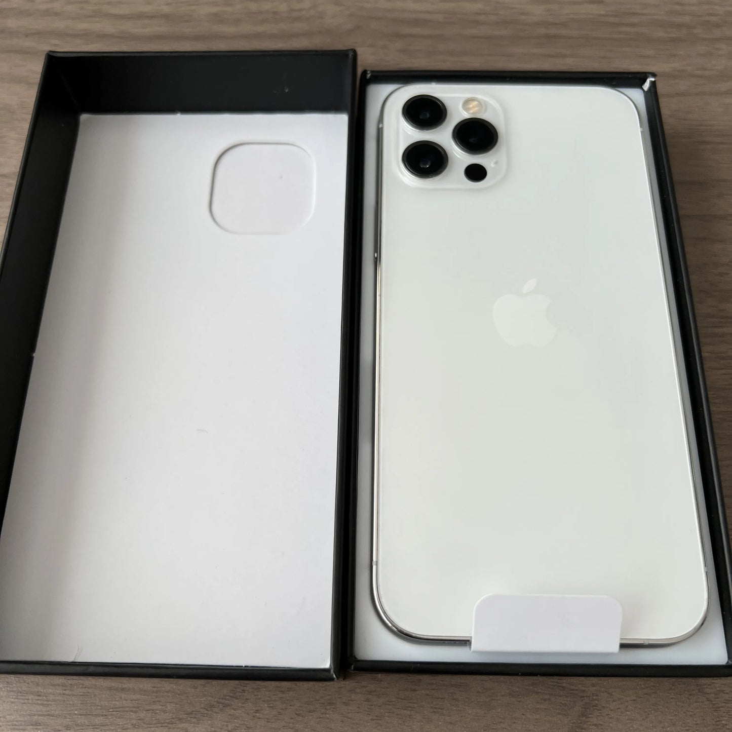 Apple iPhone 12 Pro 128GB 256GB ROM 6.1" Super Retina OLED Face ID NFC IOS Unlocked 5G Original iPhone 12pro Mobile Phone - Universal Market