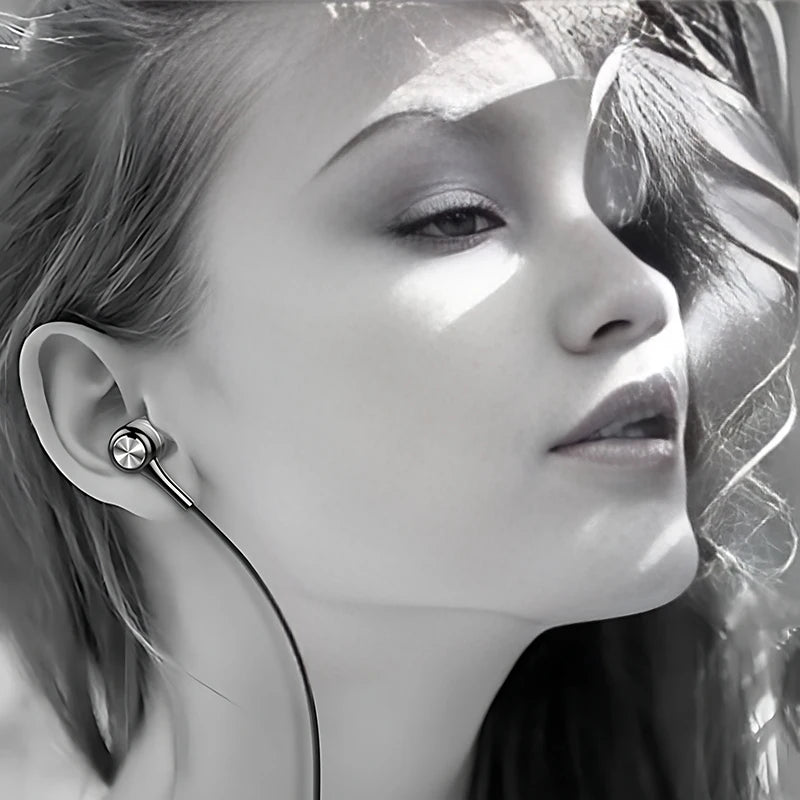 3.5mm Wired Earphone In Ear Headset HIFI Heavy Bass Earbuds Monitor Sports Headset Stereo Music Gaming Headphone With Microphone - Universal Market