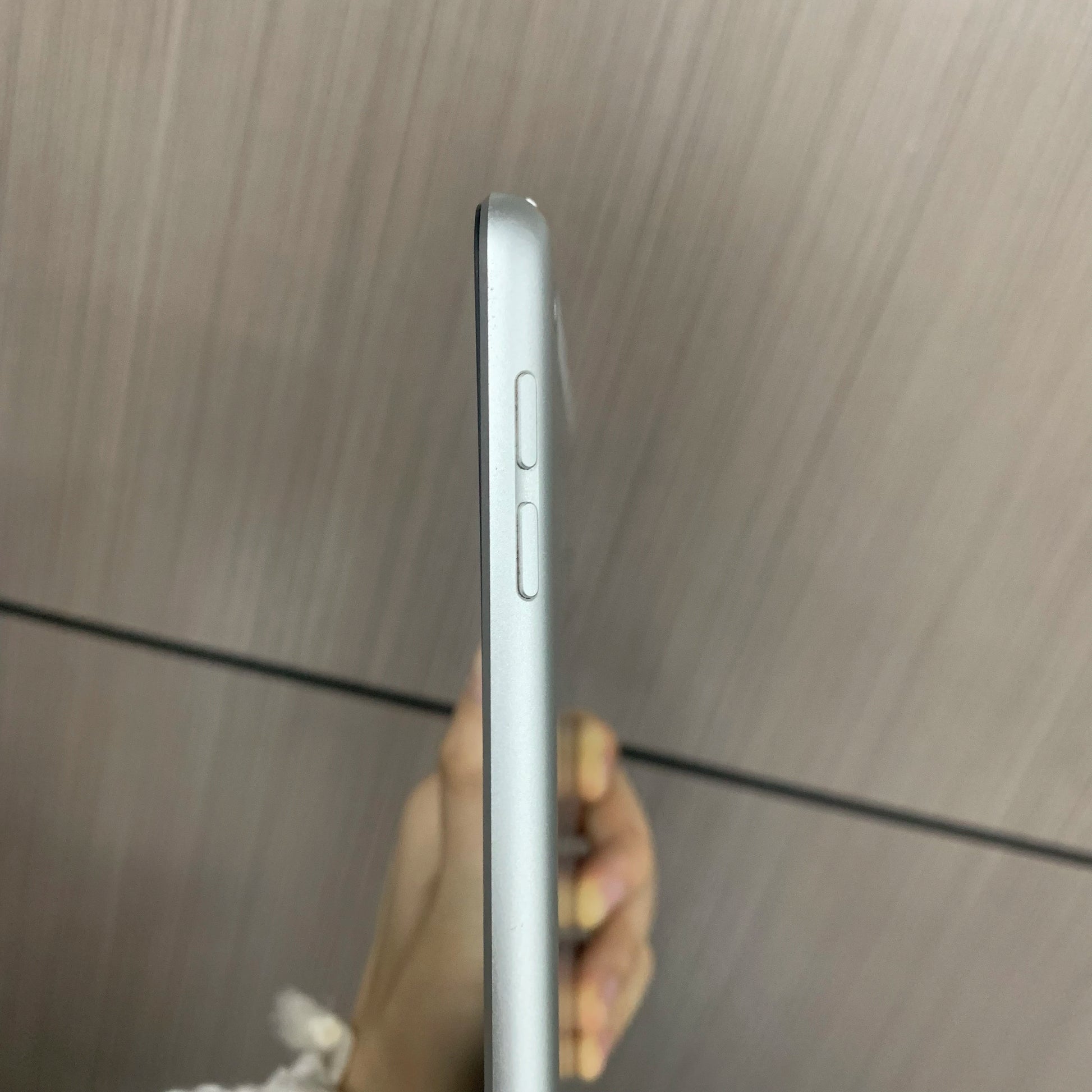 96% New Original Apple iPad 10.2（2021）Unlocked iPad 9th Gen Wifi+LTE/Wifi 64GB 10.2'' A14 Bionic Retina IPS LCD iOS 15 Tablet - Universal Market