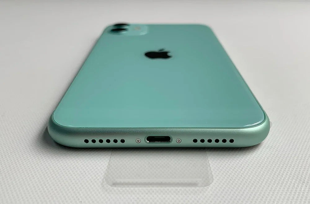 Apple iPhone 11 4GB RAM 64/128/256GB ROM Original Unlocked 6.1" Liquid Retina IPS LCD NFC 4G  iPhone 11 Cell Phone F - Universal Market