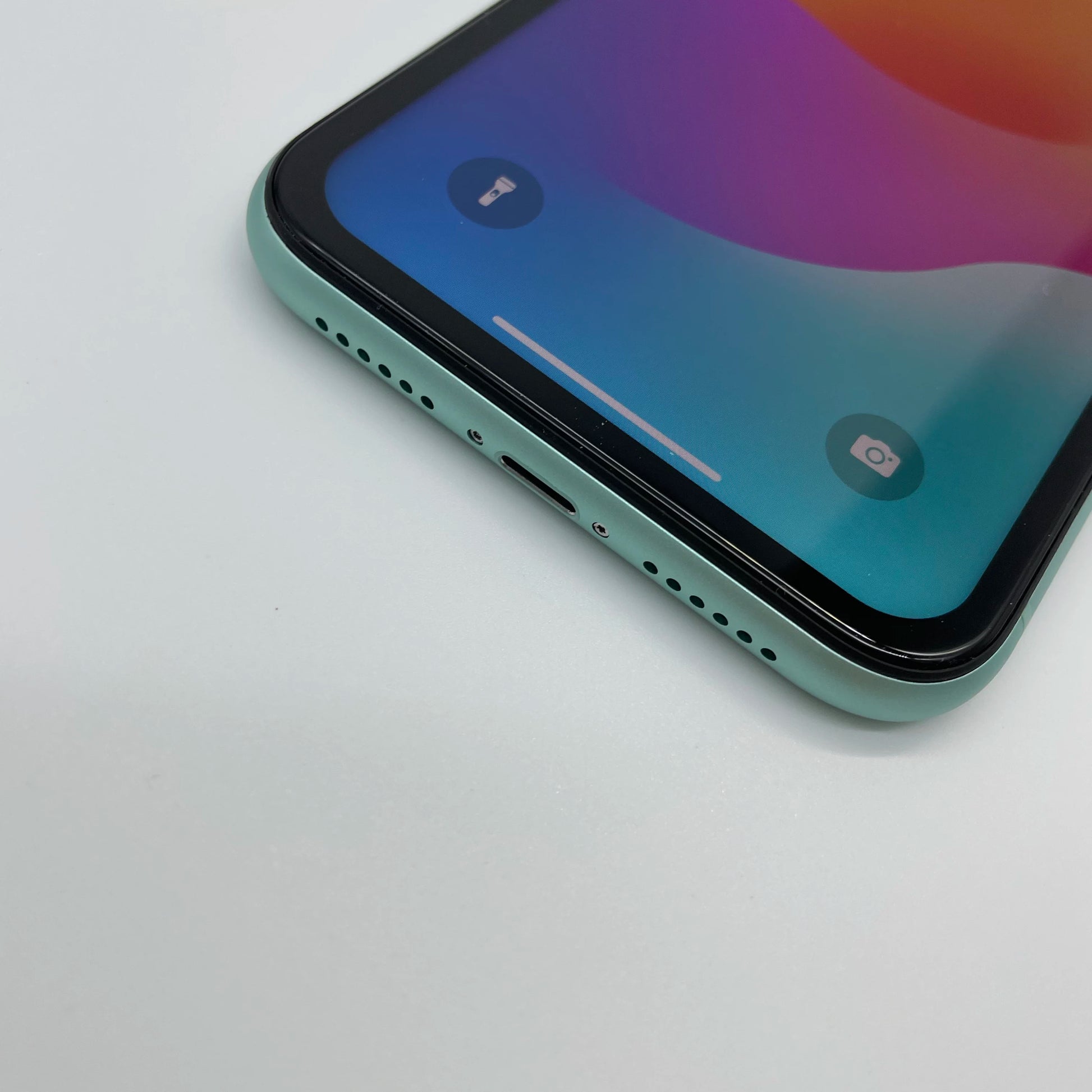 Apple iPhone 11 4GB RAM 64/128/256GB ROM Original Unlocked 6.1" Liquid Retina IPS LCD NFC 4G Cell Phone Fast Shipping - Universal Market